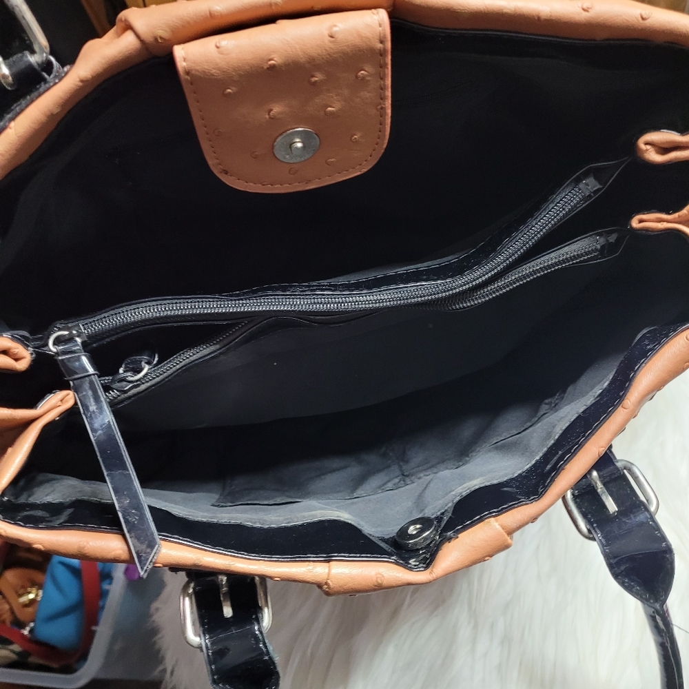 Cato's purse - Picture 8 of 11